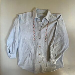 Light Blue Long Sleeved Shirt with Embroidery Design - No Tag Vintage